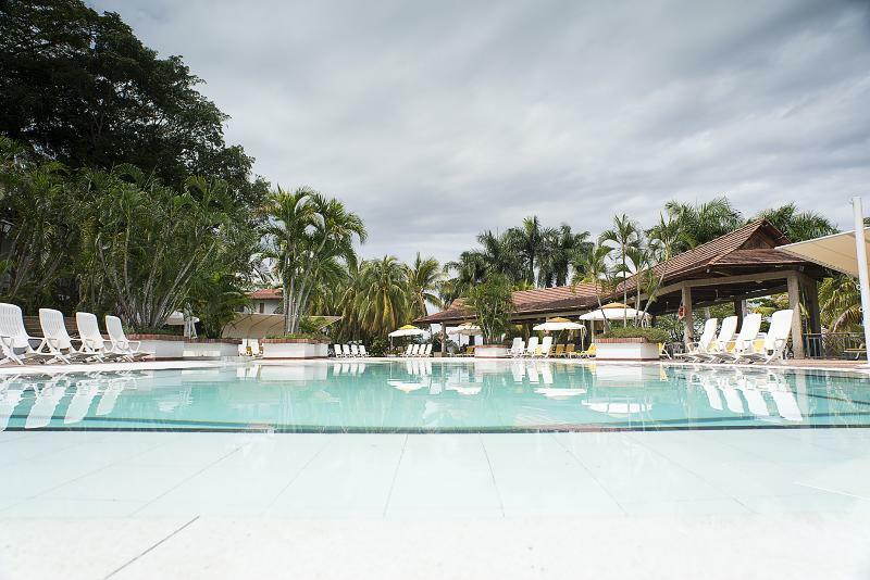 On Vacation Girardot Resort Bagian luar foto